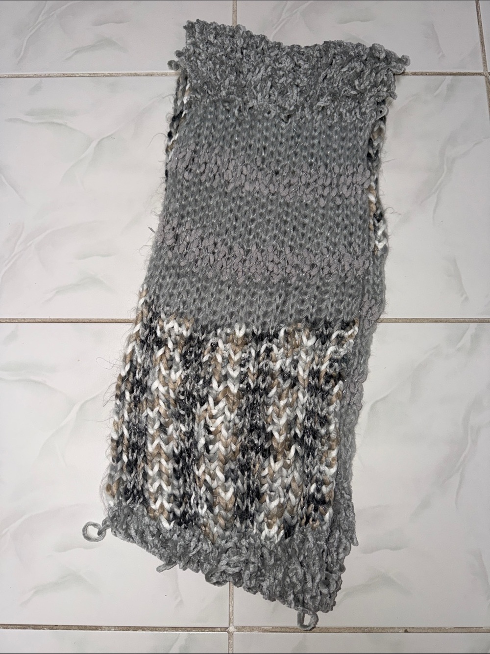 Apt. 9 Gray Knit Scarf with Multicolor Marled Panel